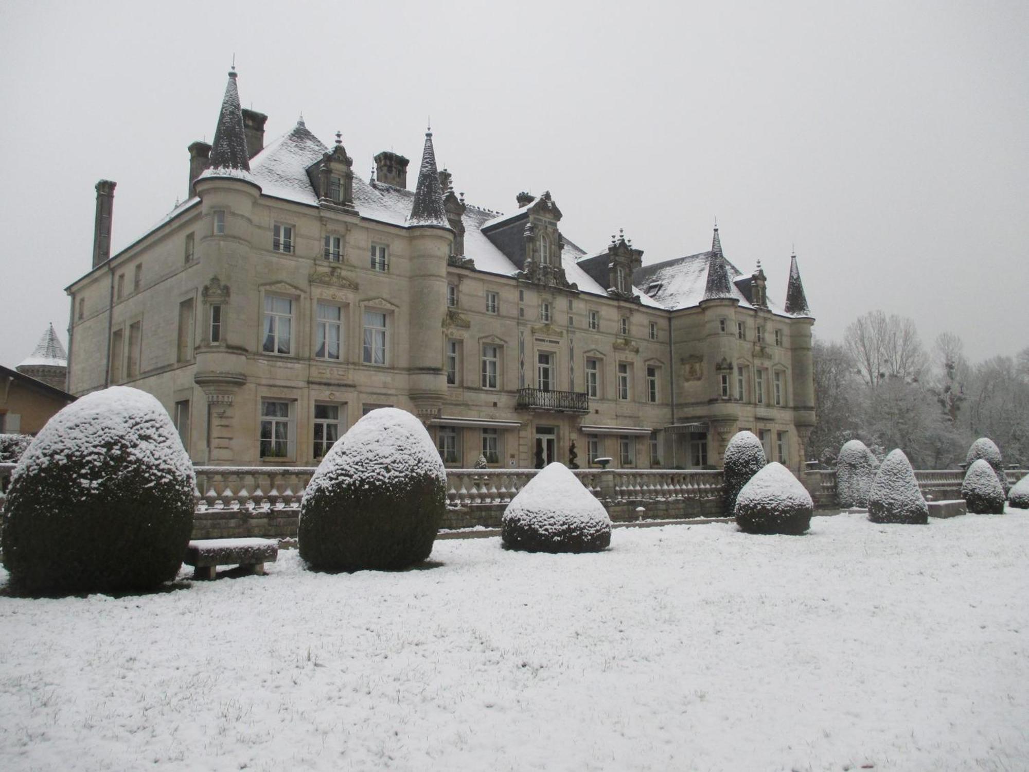 Chateau Des Monthairons Hotel Restaurant Gastromaison Spa Privatif Les Monthairons Ngoại thất bức ảnh